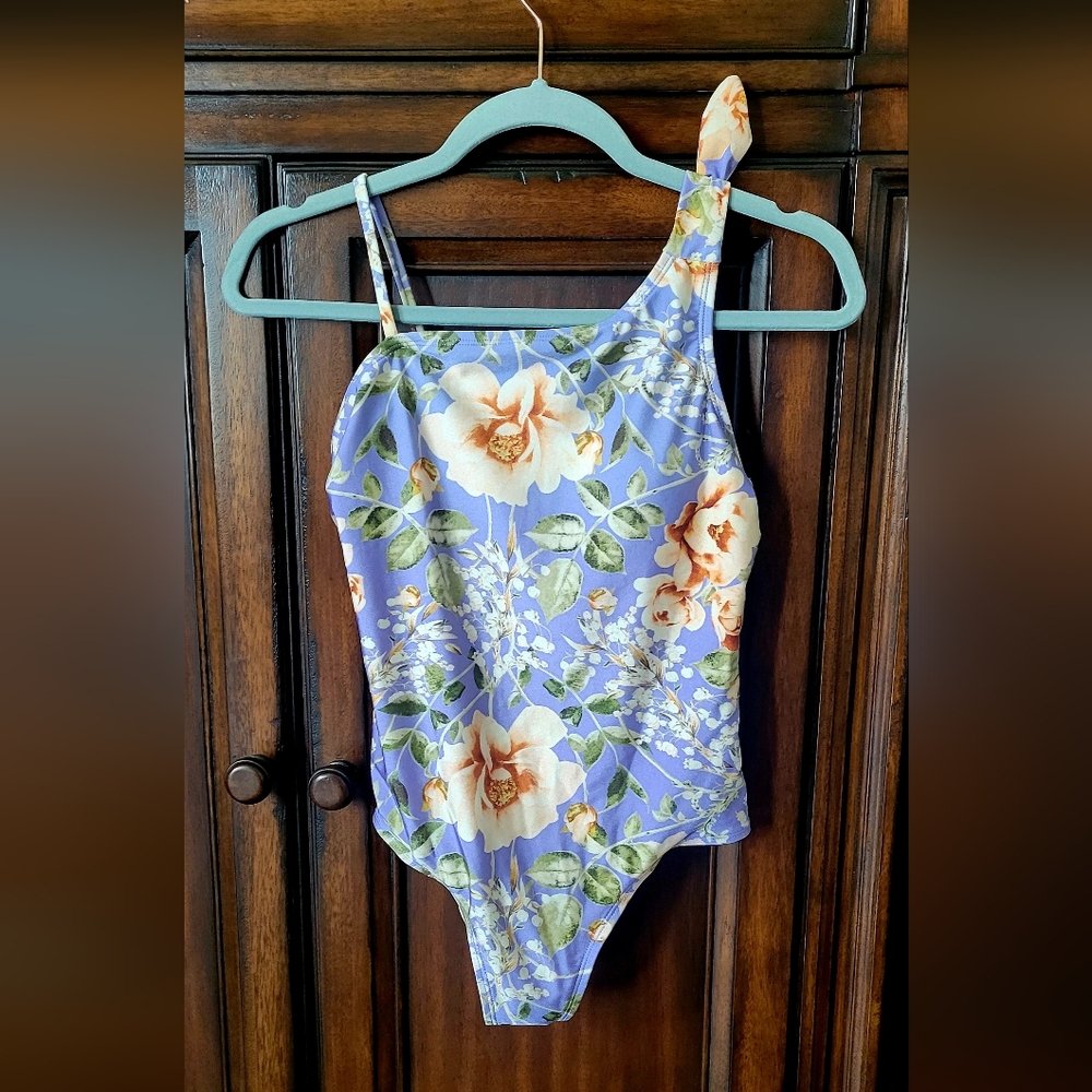 Youth Girls One Piece Floral Swimsuit. Size 16!